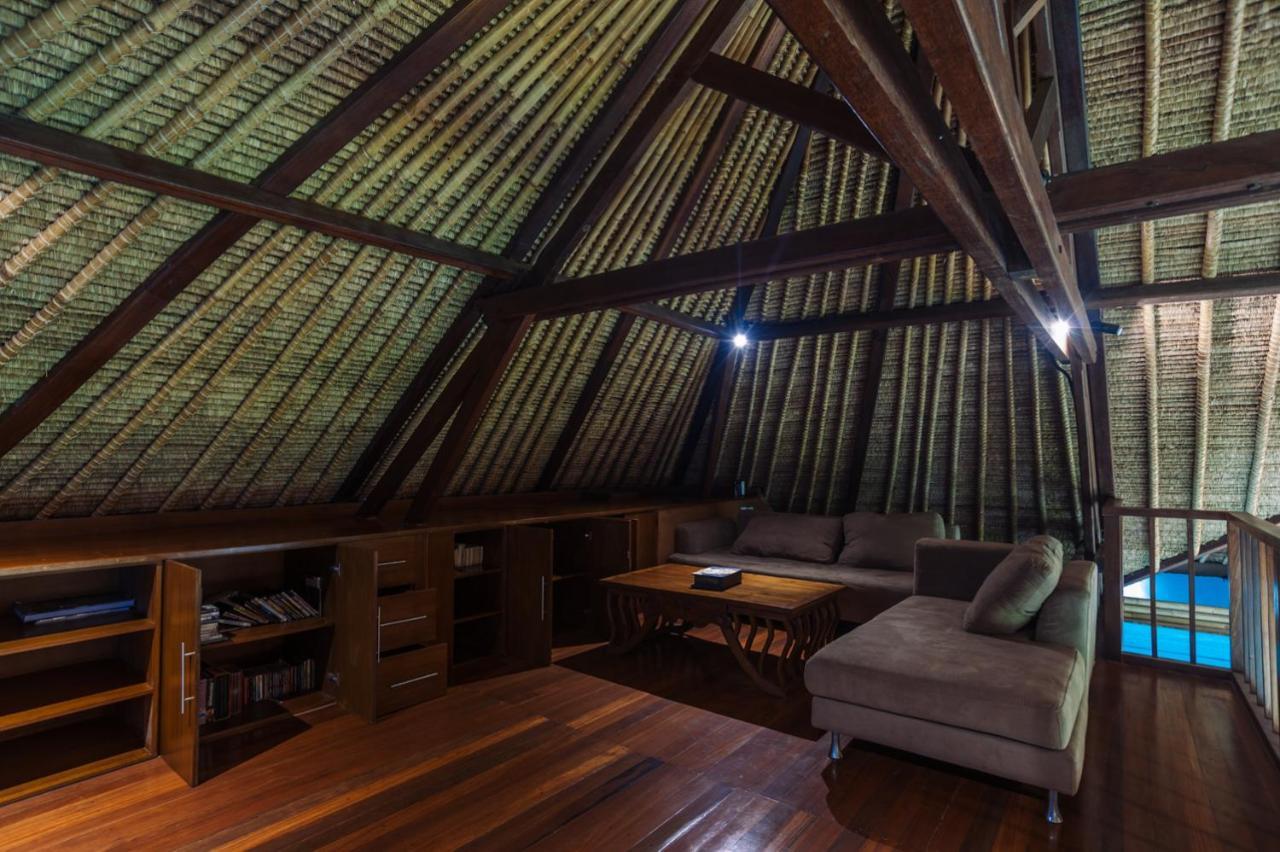 Leona Ubud